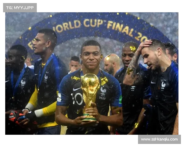 姆巴佩谈与恩里克关系良好并祝福其未来一切顺利 姆巴佩谈与恩里克关系良好并祝福其未来一切顺利